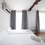 プチ パレス アラーナ ホテル 3*