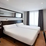 プチ パレス アラーナ 3* ビルバオ