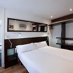 プチ パレス アラーナ 3* ビルバオ