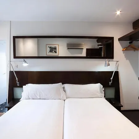 Petit Palace Arana Bilbao