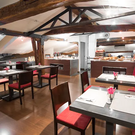 Petit Palace Arana 3* Bilbao