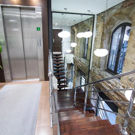 Hotell Petit Palace Arana 3*