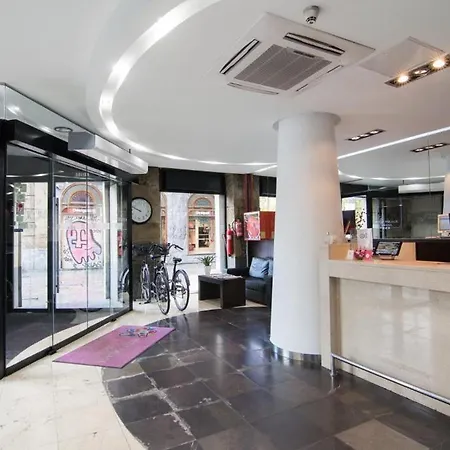 Petit Palace Arana Hotell