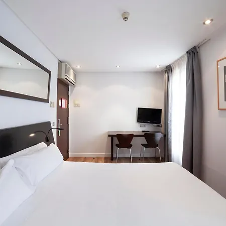 Petit Palace Arana Hotell Bilbao