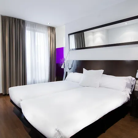 Petit Palace Arana Hotel