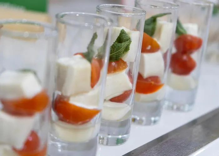 Petit Palace Arana Hotel