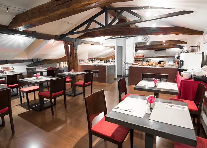 Petit Palace Arana 3* Bilbao