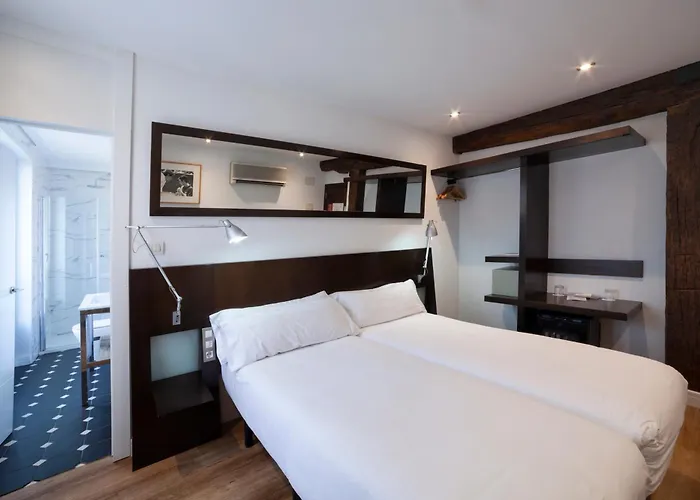 Petit Palace Arana 3* Bilbao