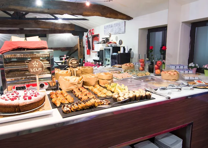 Hotel Petit Palace Arana 3*