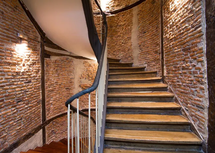 Petit Palace Arana Hotel 3*