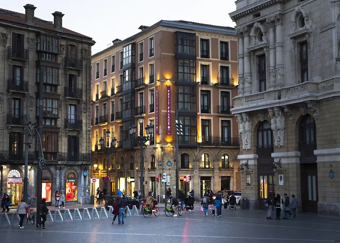 Petit Palace Arana 3* Bilbao